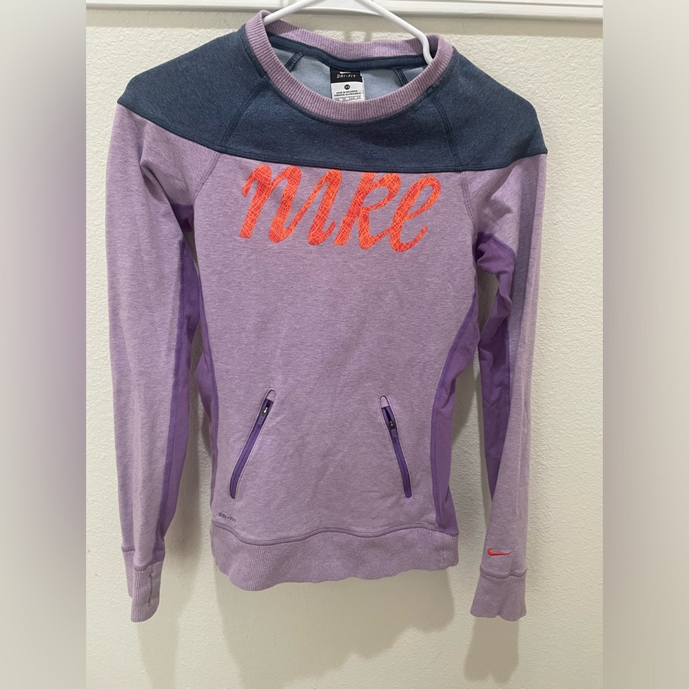 Nike womens dri fit purple shirt XS long-sleeved
